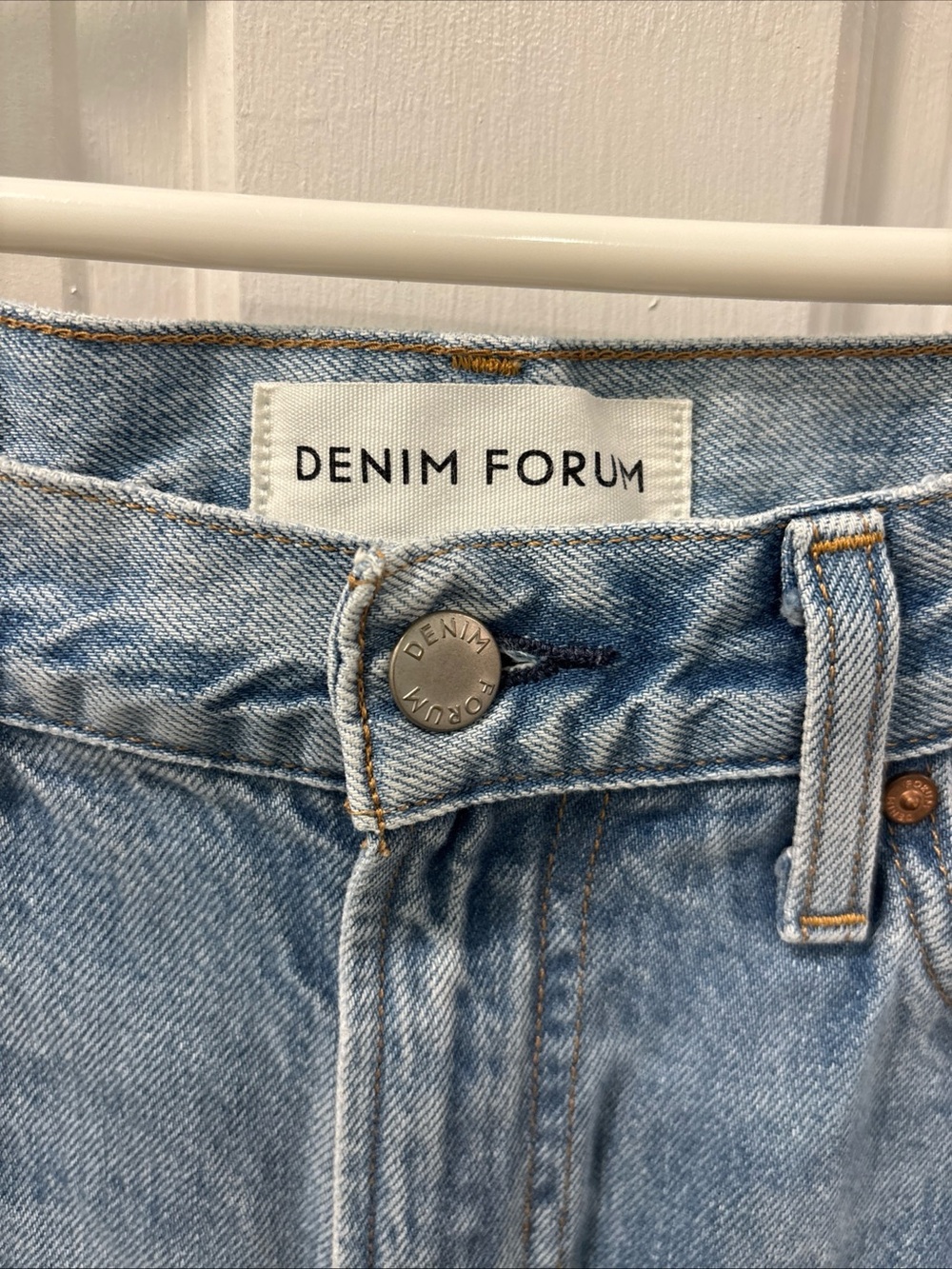 Aritzia Denim Forum Women’s The 90s Marlo Hi-Rise Baggy Jeans Size 25 Light Wash - Picture 5 of 8